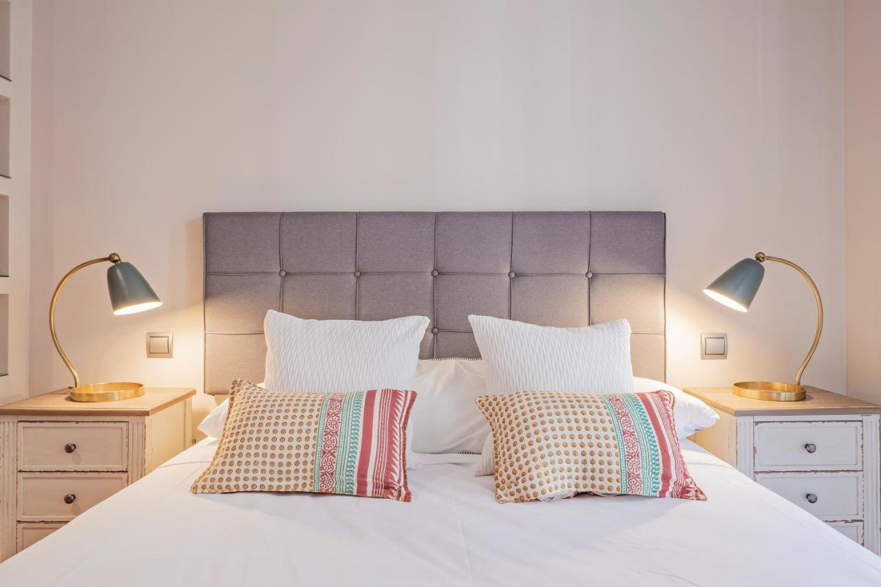 Luxury Apartments In Barrio Palacio Madrid Extérieur photo