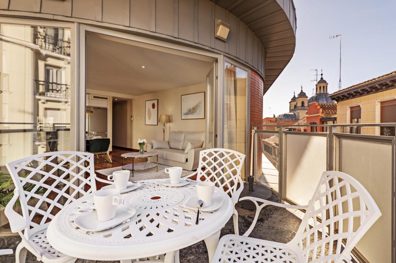 Luxury Apartments In Barrio Palacio Madrid Extérieur photo