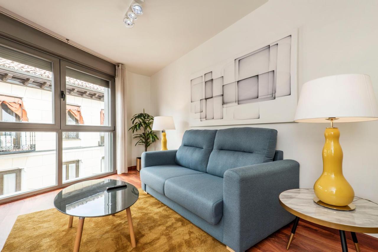 Luxury Apartments In Barrio Palacio Madrid Extérieur photo