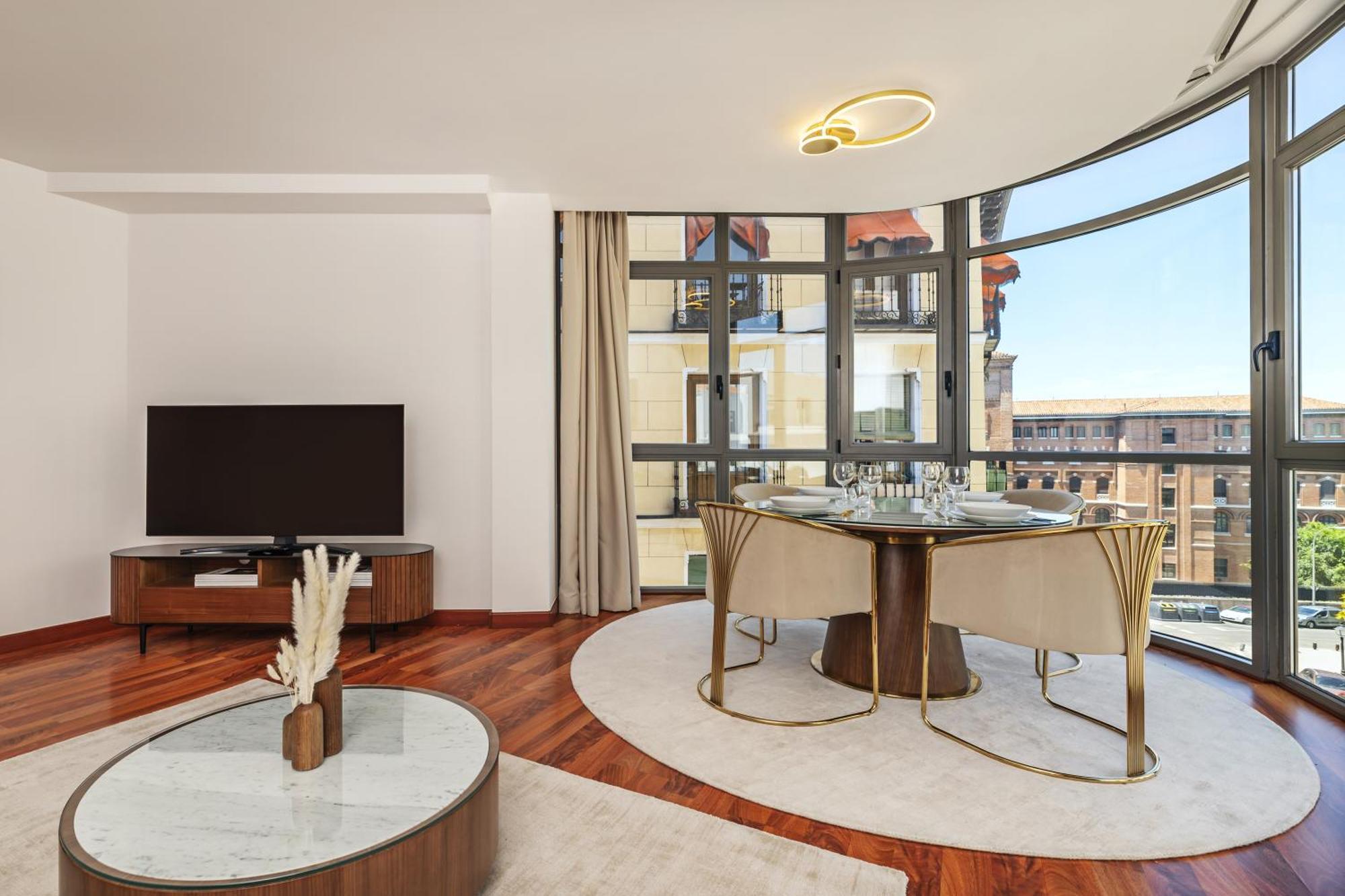 Luxury Apartments In Barrio Palacio Madrid Extérieur photo