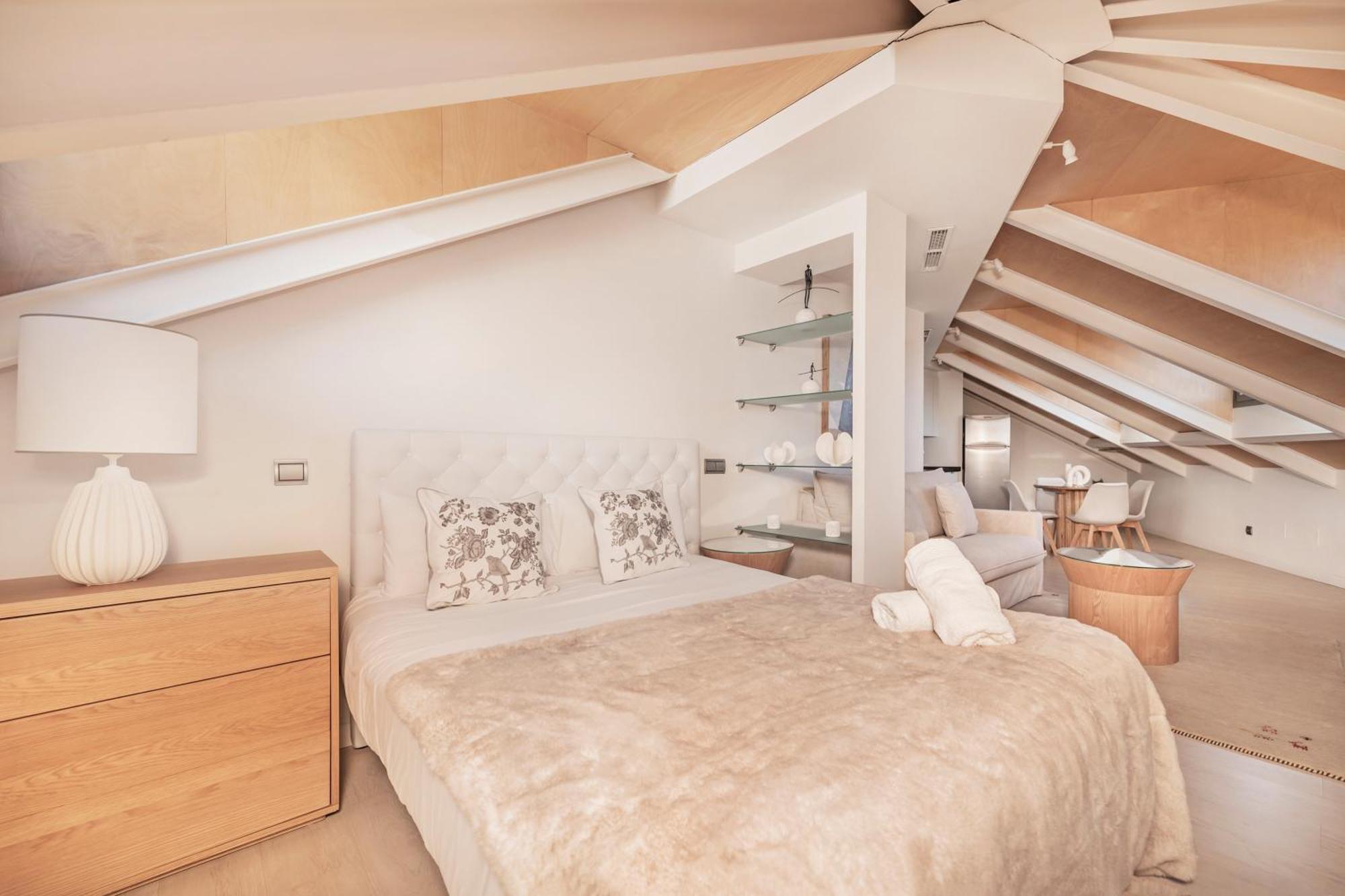 Luxury Apartments In Barrio Palacio Madrid Extérieur photo