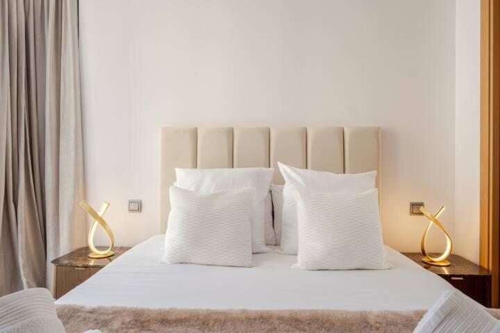 Luxury Apartments In Barrio Palacio Madrid Extérieur photo